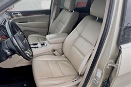 Модельные чехлы на JEEP GRAND CHEROKEE 2010-2022гг.